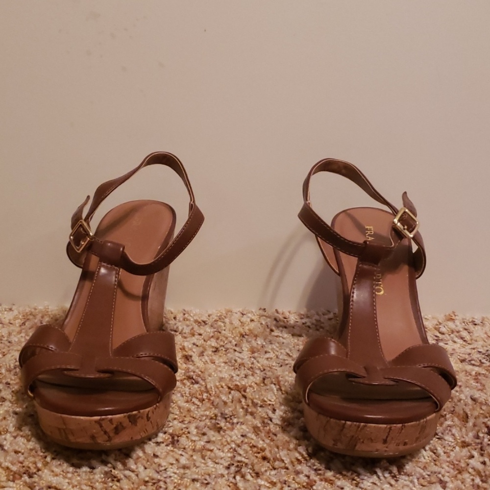 Franco Sarto wedges